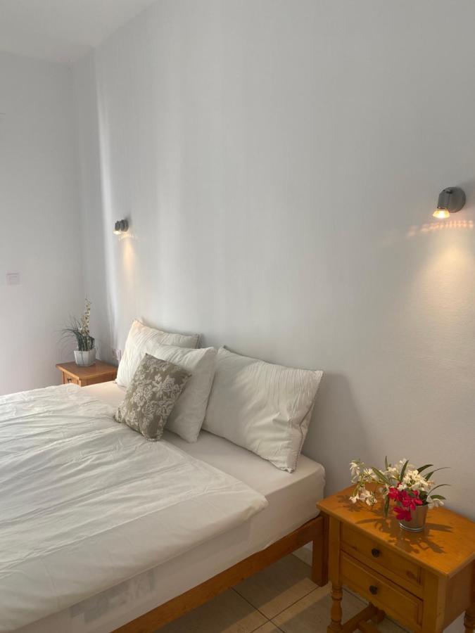 Hostal Villa Senese Peguera Eksteriør billede