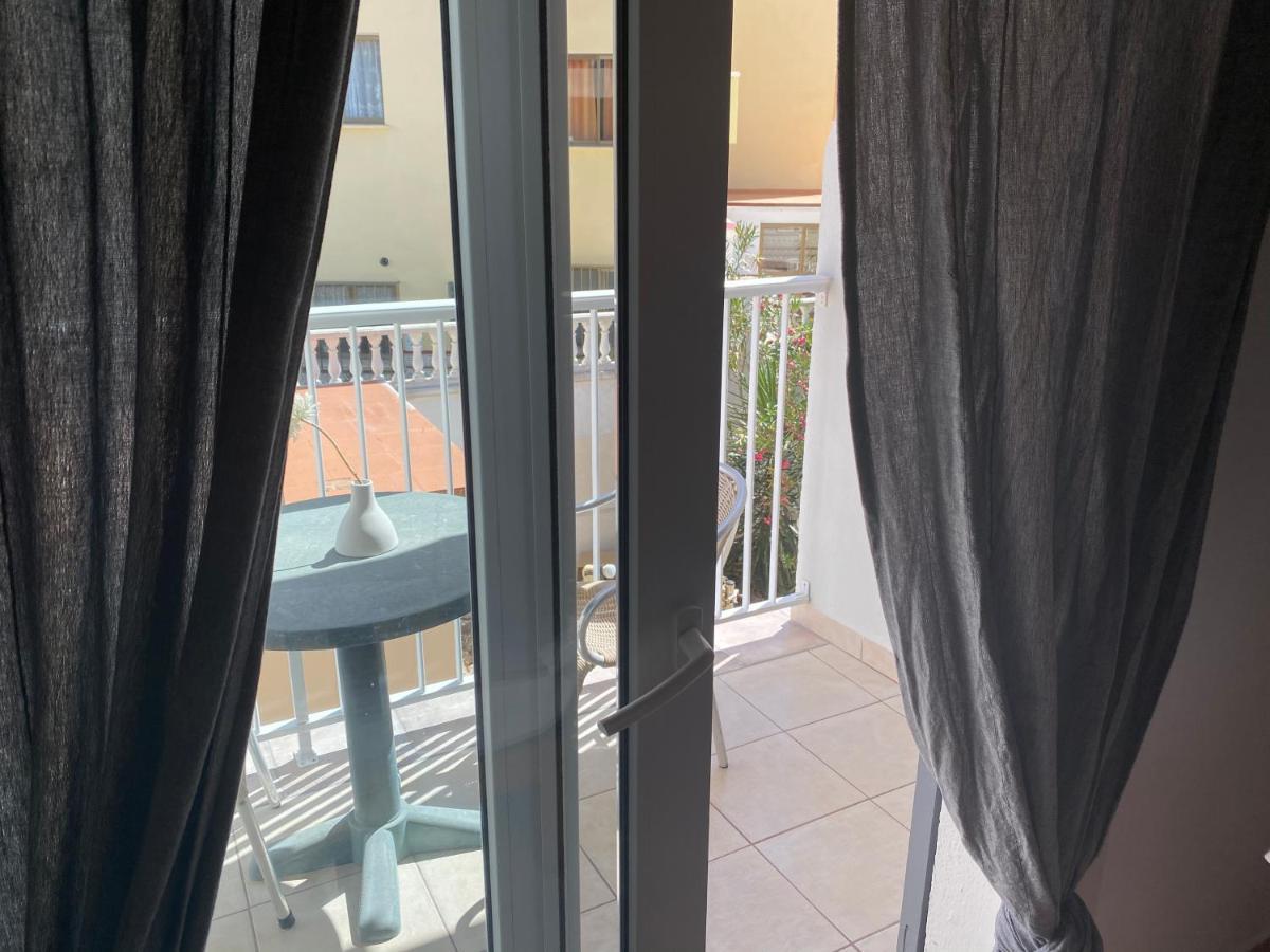 Hostal Villa Senese Peguera Eksteriør billede
